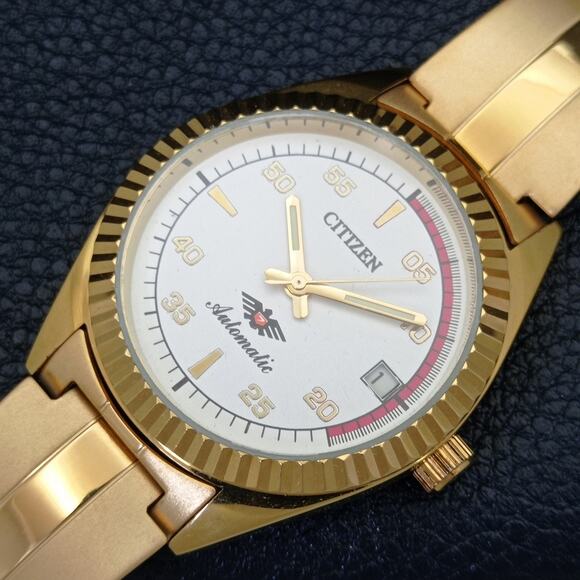 Vintage 1974 Citizen Automatic Mens Gold Watch W/daydate & Red accents - Picture 6 of 8